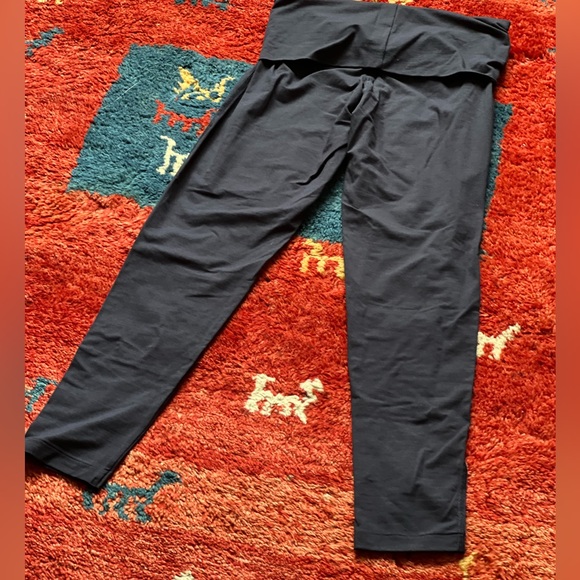 New, never worn. Ça va de soi cotton leggings, sz medium ( sz 4) dark blue - Picture 3 of 3